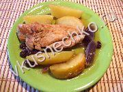 приготовление блюд из яблок: пошаговый рецепт Курица с картошкой, яблоками и сухофруктами с фото