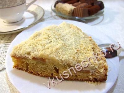 пошаговый рецепт Яблочный пирог с сахарной крупкой с фото