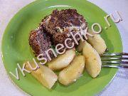 приготовление блюд из яблок: пошаговый рецепт Котлеты мясо-грибные с яблоками с фото