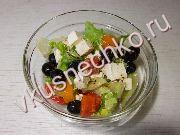 приготовление блюд из листового салата: пошаговый рецепт Салат *Греческий* с фото