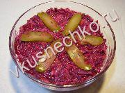 приготовление блюд из свеклы: пошаговый рецепт Салат из свеклы с солеными огурцами с фото