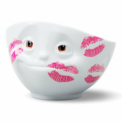 ���� Kissed, 500 ��, ������ ������ 12300 ����